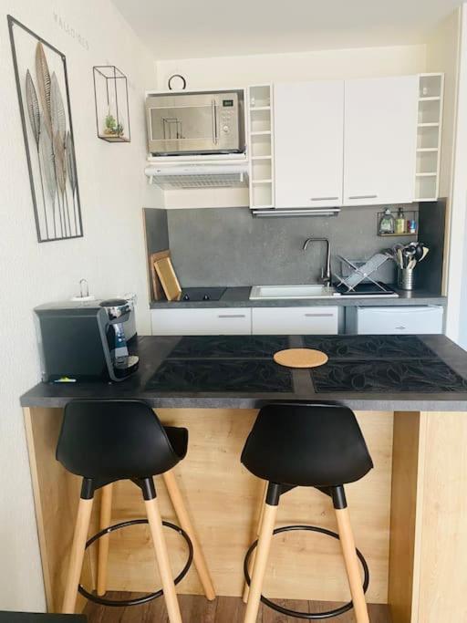 Studio Entre Mer Et Dunes Avec Balcon Vue Laterale Mer 50M Plage Pour 3 Pers Wifi Menage Compris فورت ماهون بلاج المظهر الخارجي الصورة