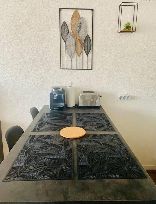 Studio Entre Mer Et Dunes Avec Balcon Vue Laterale Mer 50M Plage Pour 3 Pers Wifi Menage Compris فورت ماهون بلاج المظهر الخارجي الصورة